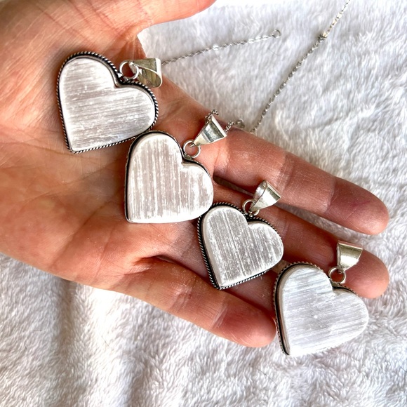 Jewelry - 925 New Stock! Raw Selenite ❤️ Heart Pendants Necklace
